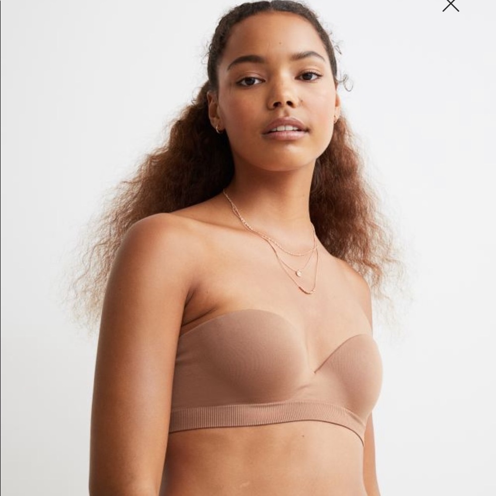 Seamless balconette bra